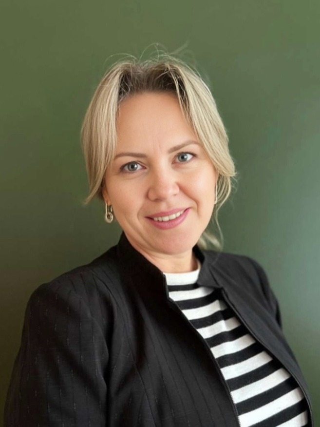 Денисова Инна Александровна.